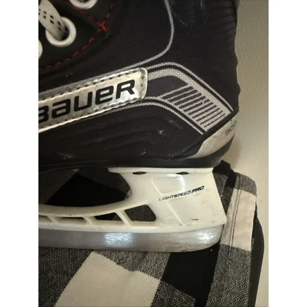 Bauer Vapor Youth X300 Light Speed Pro Ice Hockey Skates Size Y 10R